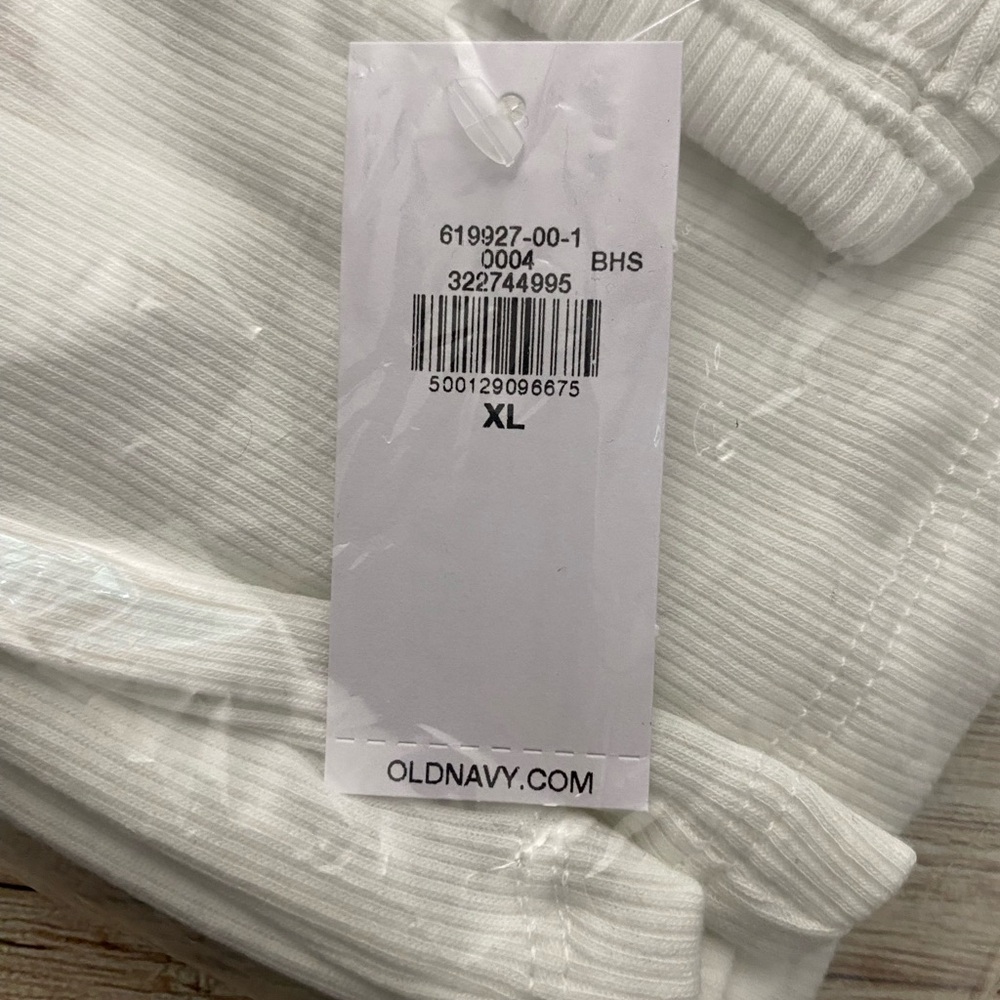 🆕 RESERVED E4L Old Navy Women’s First-Layer Ribbed Scoop-Neck Tank Top XL 16-18 - Picture 12 of 15